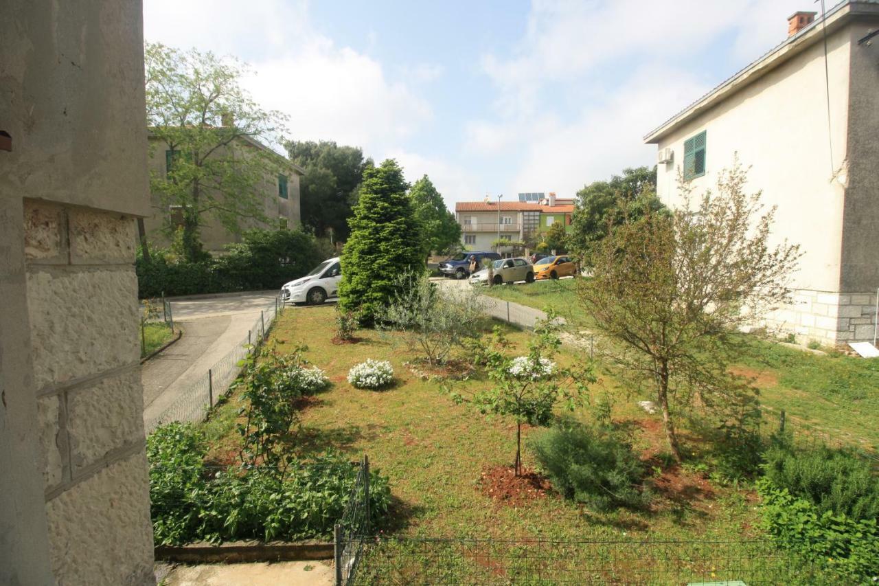 Apartment Persich Pula Extérieur photo